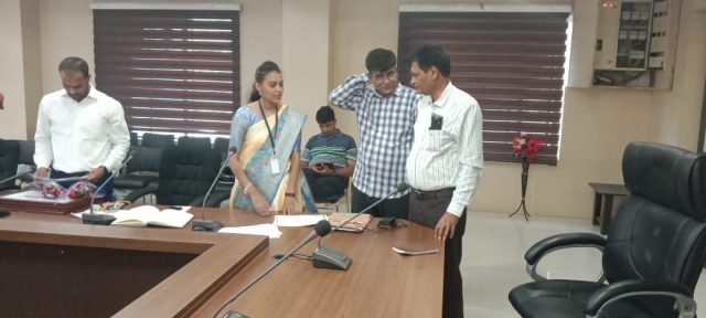 PSY Meritorious honor in Rewa Collector